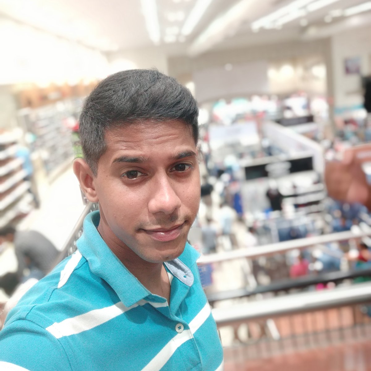 niranjan02's tweet photo. #NewProfilePic https://t.co/Qw3vutJJHg