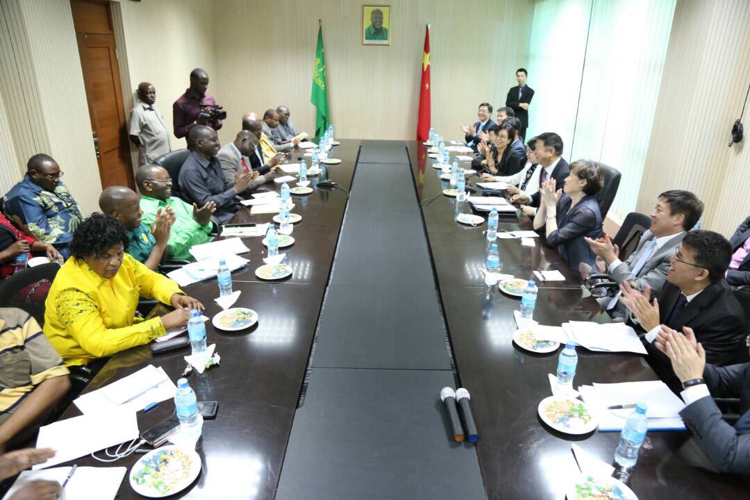 ccm_tanzania's tweet photo. Ndg. Bashiru Ally Katibu Mkuu wa Chama Cha Mapinduzi amepokea ujumbe kutoka Chama cha Kikomunisti cha China (CPC) ukiongozwa na Komredi Song Tao Waziri wa Mambo ya Nje wa CPC.

Ujumbe huo upo nchini kwa ajili ya kushiriki Mkutano wa Kidunia wa Vyama vya Siasa, tarehe 17-18 Julai. https://t.co/Dq7aBFlVdF