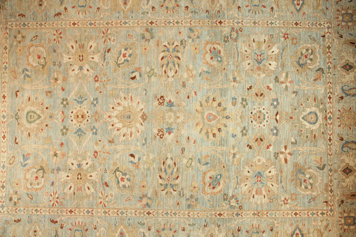 HeidarianR's tweet photo. There is so much to learn about rugs,their history,the stories behind each and every one of them.If they could speak,they have so many stories to tell. From the person that made them to the person that purchased them. #heidarianpersianrugs #Iran #persianrugs #handwoven #kurdistan https://t.co/STEtBjYNZR