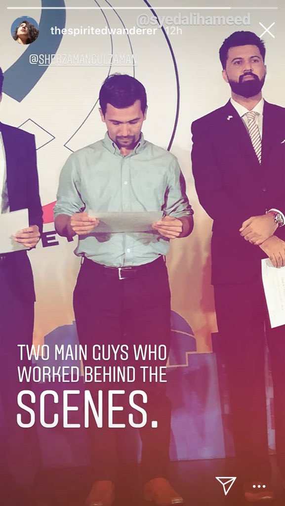 Sherzaman88's tweet photo. The moment you receive something you deserve from Matthew Singer (Country Cultural Affairs Attache ) for US Embassy in Pakistan 🇺🇸🇵🇰#MeetPakistan #PUAN10Years #PUANConference https://t.co/BKusM4NUs1