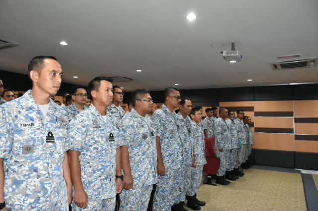 MPA_Timur's tweet photo. " #OSTEX EAST 1/18 In Action"
Paving a way of operational enhancements and interoperability in @MPA_Timur. Opening remarks by Eastern Naval Logistic Commander #Readiness #NavyPeople #NavyNews
@tldm_rasmi
@mykamarul
@ARBA_My https://t.co/3gKRMAaXFS