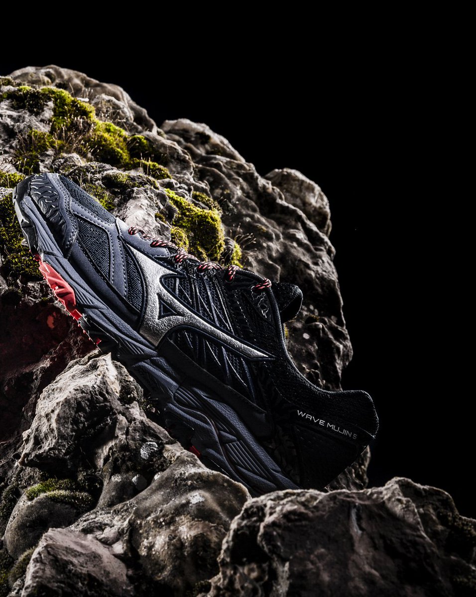 mizunoitalia's tweet photo. E' tempo di cominciare ad affrontare le condizioni più estreme con le Wave Mujin 5 🏃 #PowerToPerform

#mizuno #mizunorunning #wave #mizunotrail #trail #wavemujin https://t.co/xJp4EE0lsv