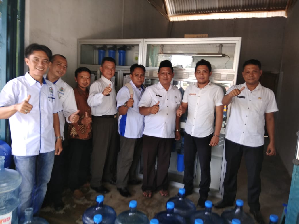 EkoSuprastio3's tweet photo. Menuju desa mandiri,,Pendampingan Proses Kegiatan Padat Karya Tunai Desa
#FestivalDesaNusantara2018 
@jokowi 
@EkoSandjojo 
@taufikmadjid71 
@anwsanusi 
@cik_mashuri 
@EdyBerdesa 
@Ibnuwalidin_lpg https://t.co/hVbdEMxvSk https://t.co/snYtzX50uW