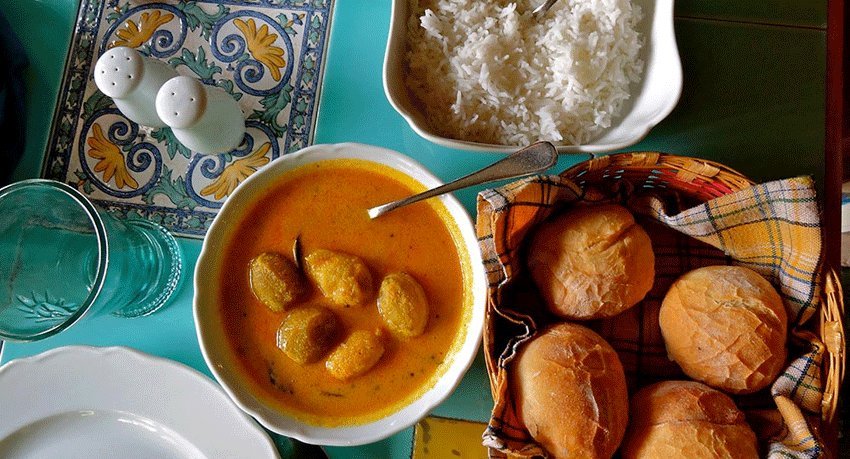 PlanetGoaTweets's tweet photo. Goan food is replete with spellbinding flavours and the Goan love for spices reflects in every Goan preparation.
https://t.co/dsfCLeHtM2
#Goanfood #Goanspices #Goancuisine #goldenGoanfishthali #restaurantsingoa #Goandesserts #planetgoa #foodies https://t.co/MdAuH2N4b1