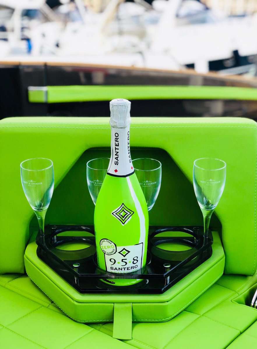 EvoYachts's tweet photo. Monday is another day to be Stylish. #mondaymotivation #green #beawesome #onboard #luxury #evoyachts #evoWA https://t.co/Aaoy80rkFw