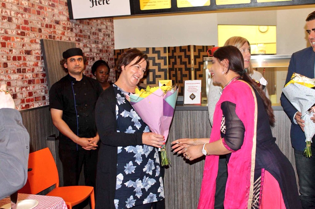 MiltonDickMP's tweet photo. Congratulations to Curry Fix - a brand new Indian Restaurant in the heart of Oxley. Thanks to @MadeleineMHKing for helping officially open a great new small business for our commmntiy. https://t.co/cZDQmTnfnp