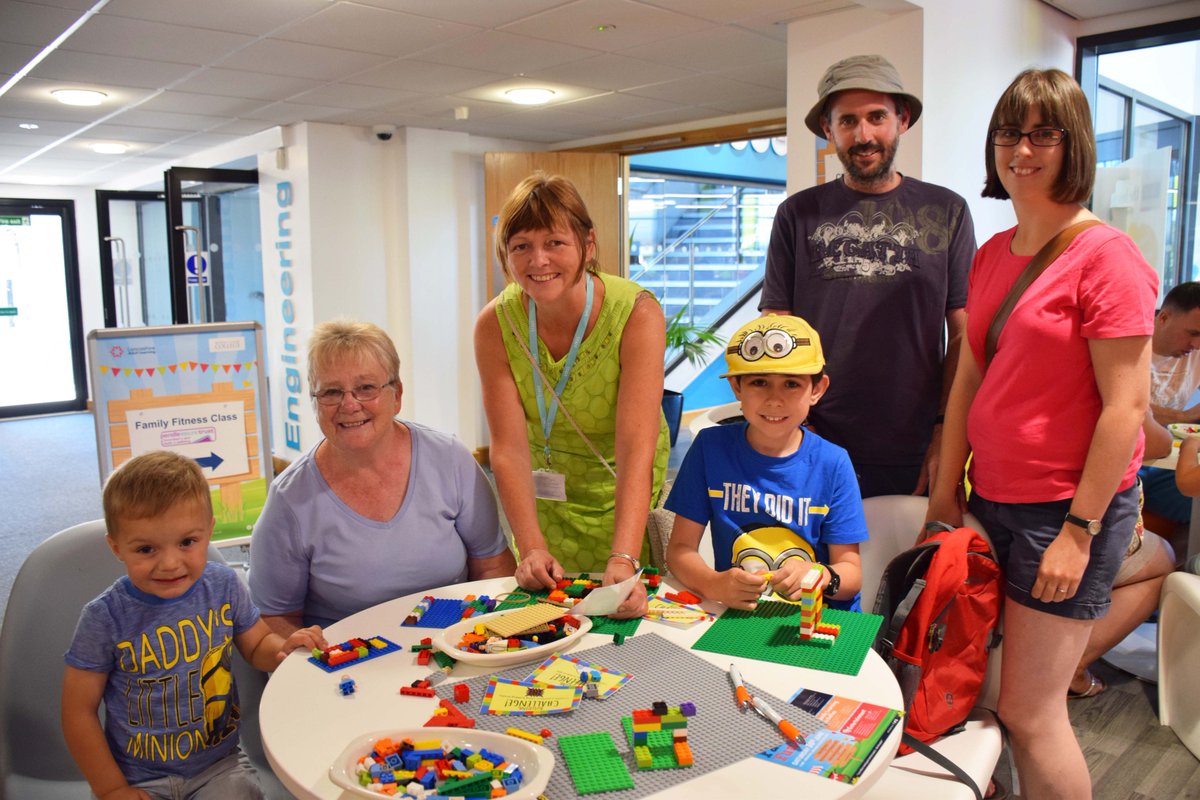 Nelson & Colne College tweet media