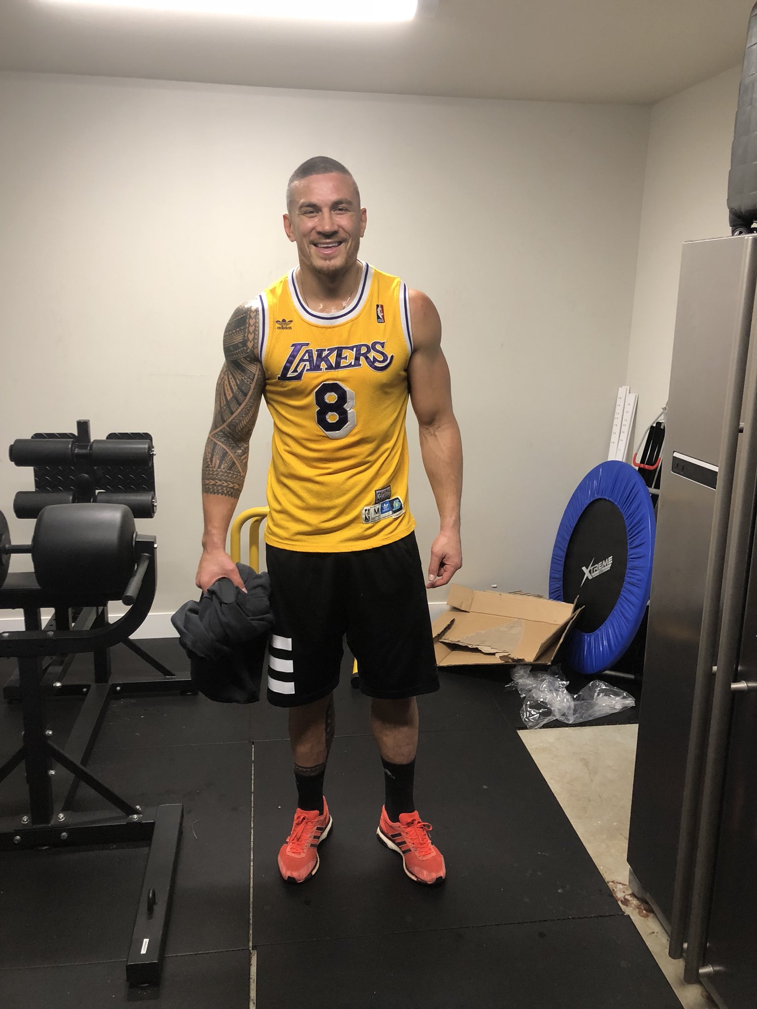 Sonny Bill Williams בטוויטר All Of You Bandwagon Lakers Fans Make Meeeee Sick