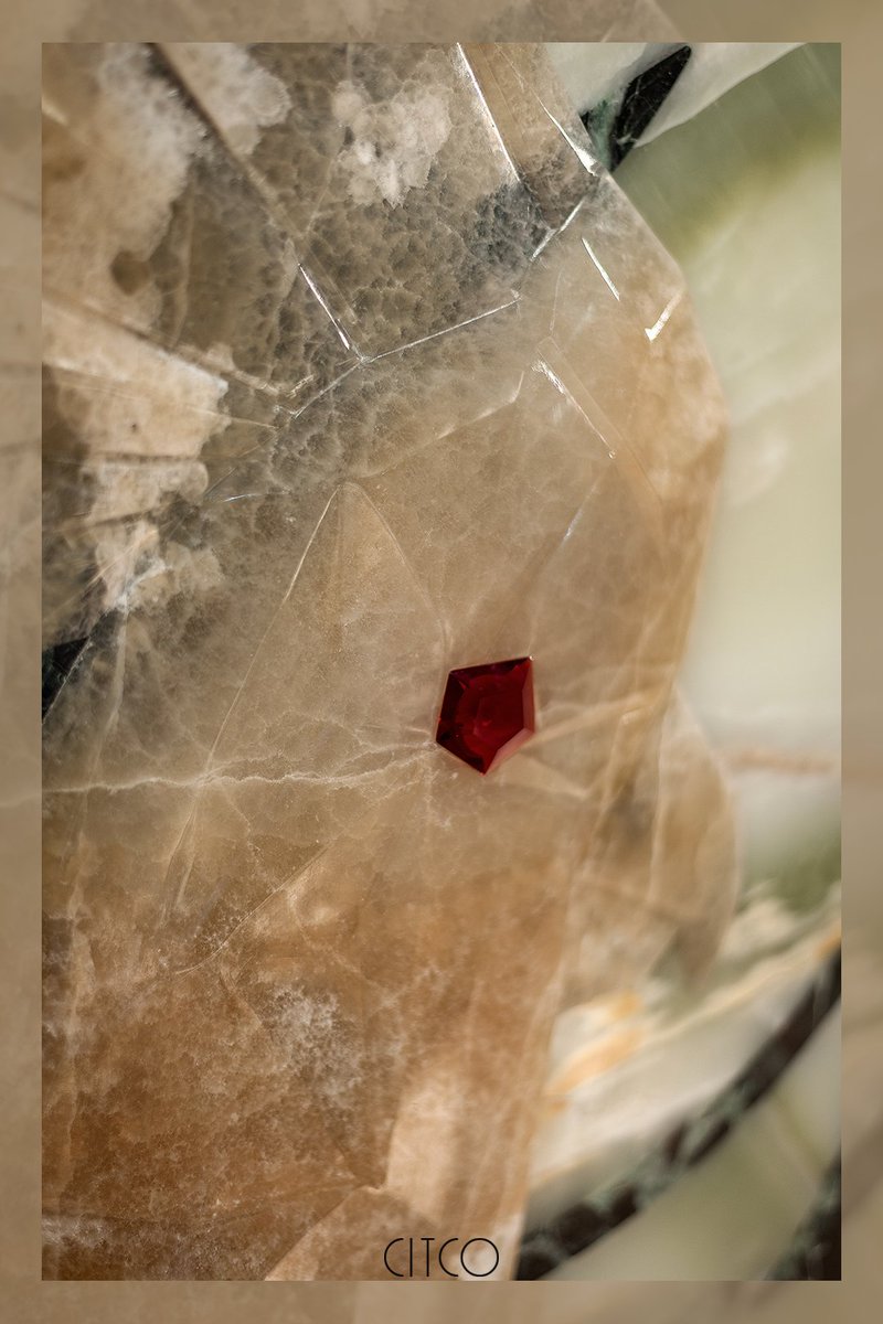Contemporary #design with extraordinary #marble.