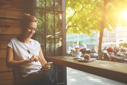'To reduce the #genderpaygap women need to engage more in #STEM'. Why do so few girls pursue these subject areas? Improving access to digital skills for women of all ages is crucial to help women progress in their careers. From <a href="/AccountancyAge/">Accountancy Age</a> 
buff.ly/2mhlmdE