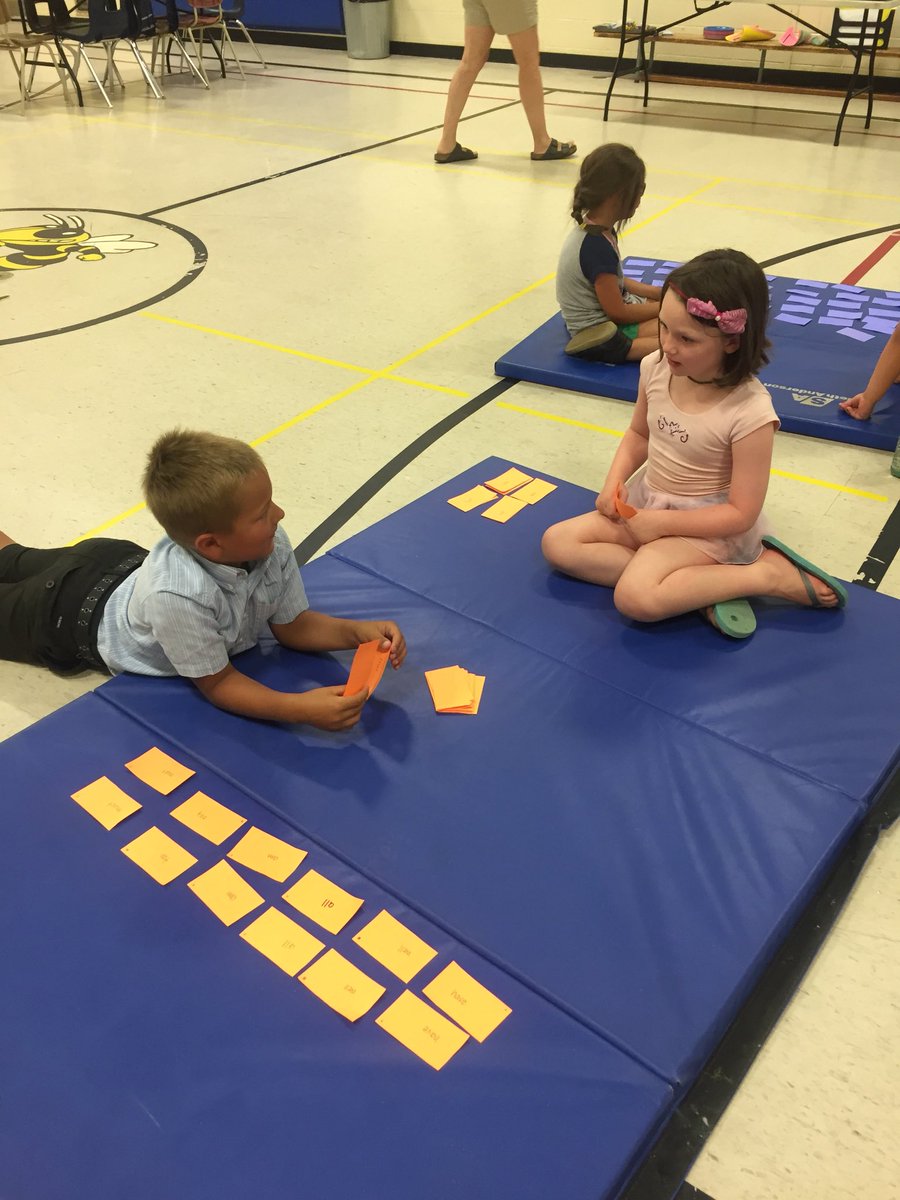 BoosterRCDSB's tweet photo. Literacy and numeracy games in action. The smiles say it all!! @RCDSB https://t.co/4l5DsNPU65