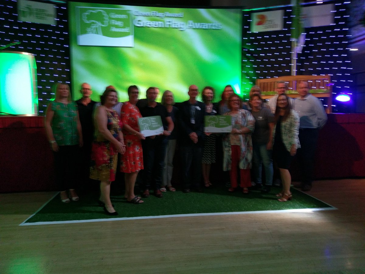 KirkleesParks's tweet photo. Fantastic news 6 #GreenFlag 2 community and 1 heritage Awards in Kirklees including a new one for #CastleHill thanks to all the staff and volunteers who made it possible https://t.co/R7ACBS4FH6