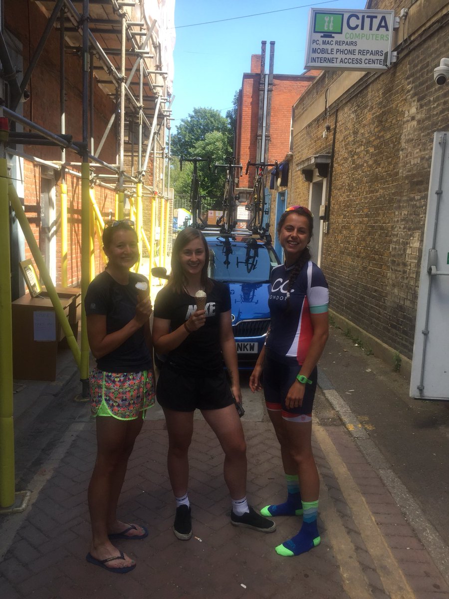 RileyIcecream's tweet image. Chris Froome and Team Sky missing a trick Riley Ice Creams post race is clearly the answer!!