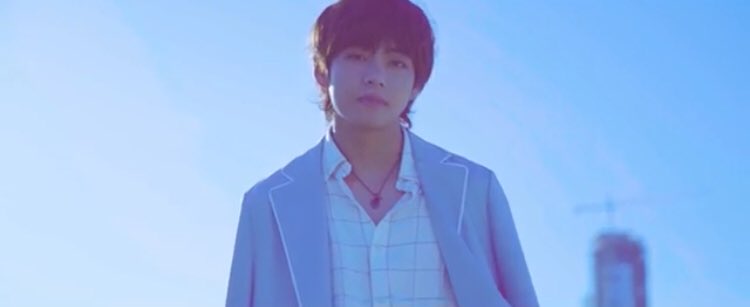 IMFINEIMANIDOL's tweet photo. @BTS_twt Perhaps he’s the loml https://t.co/GQhVd1TPl1