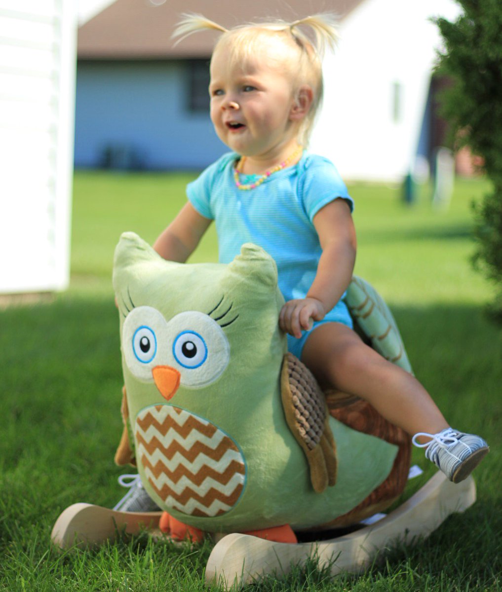 🌞 Summertime and the living is easy 🌻
For a limited time, All rockers are on sale for $49.99 - $59.99 when you get them engraved! Rockabye.com #BabyRockingHorses #BabyRockingHorses #PlushRockers #toys #baby #toddler