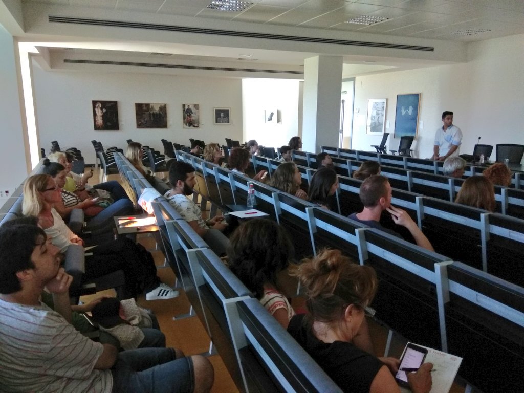 ejecant's tweet photo. Muchas gracias a tod@s por participar en #SMCANT y por vuestra pasión por la innovación digital !!! 🙌⬆️💙💚💛💜 https://t.co/iNIZ1tev0L