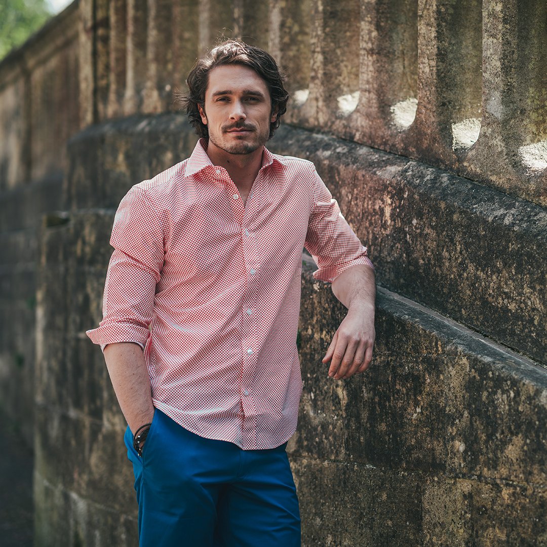 Grab yourself a summer steal, with a 1/3 off selected shirts! Hurry stock is limited 
Link in bio. 

#summersale #mensshirts #OOTD #printedshirts #printdesign