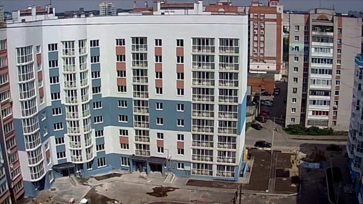 13 июля <a href="/Maksim_Gromov/">Максим Громов 🇷🇺</a> <a href="/ytrostin/">Юрий Тростин</a>, начальник СГСН Андрей Воеводин и руководство СИХ провели рабочее совещание на строительной площадке ИвДСК в Иванове.

su155-sih.ru/oblastnyie-vla…