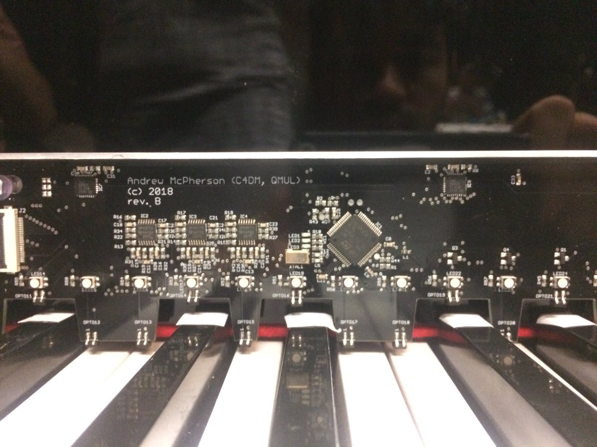 0felipeignaci0's tweet image. #codeklavier meets #midiscanner @InstrumentsLab @anneveinberg #jamesdoherty future looks exciting 🤖👩🏼🎹