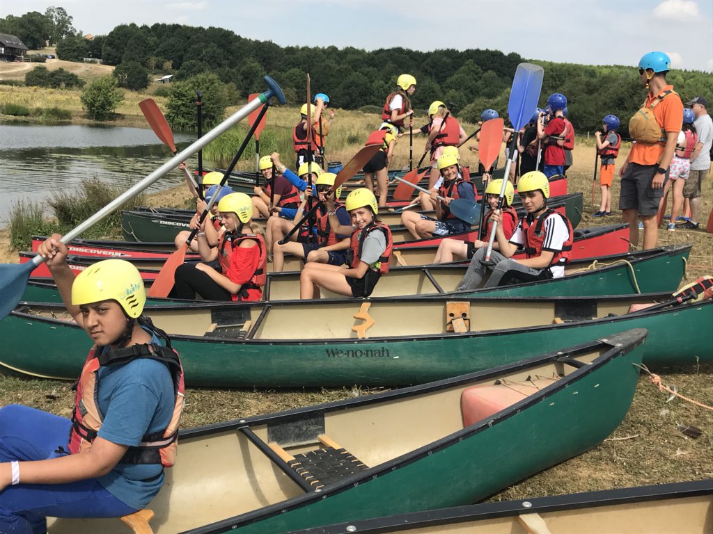 RickyRockUk's tweet photo. Team 2 out on the open seas this morning!! #paddle #canoe #goingforaswim #thebestteam https://t.co/NXQxnLeZPS