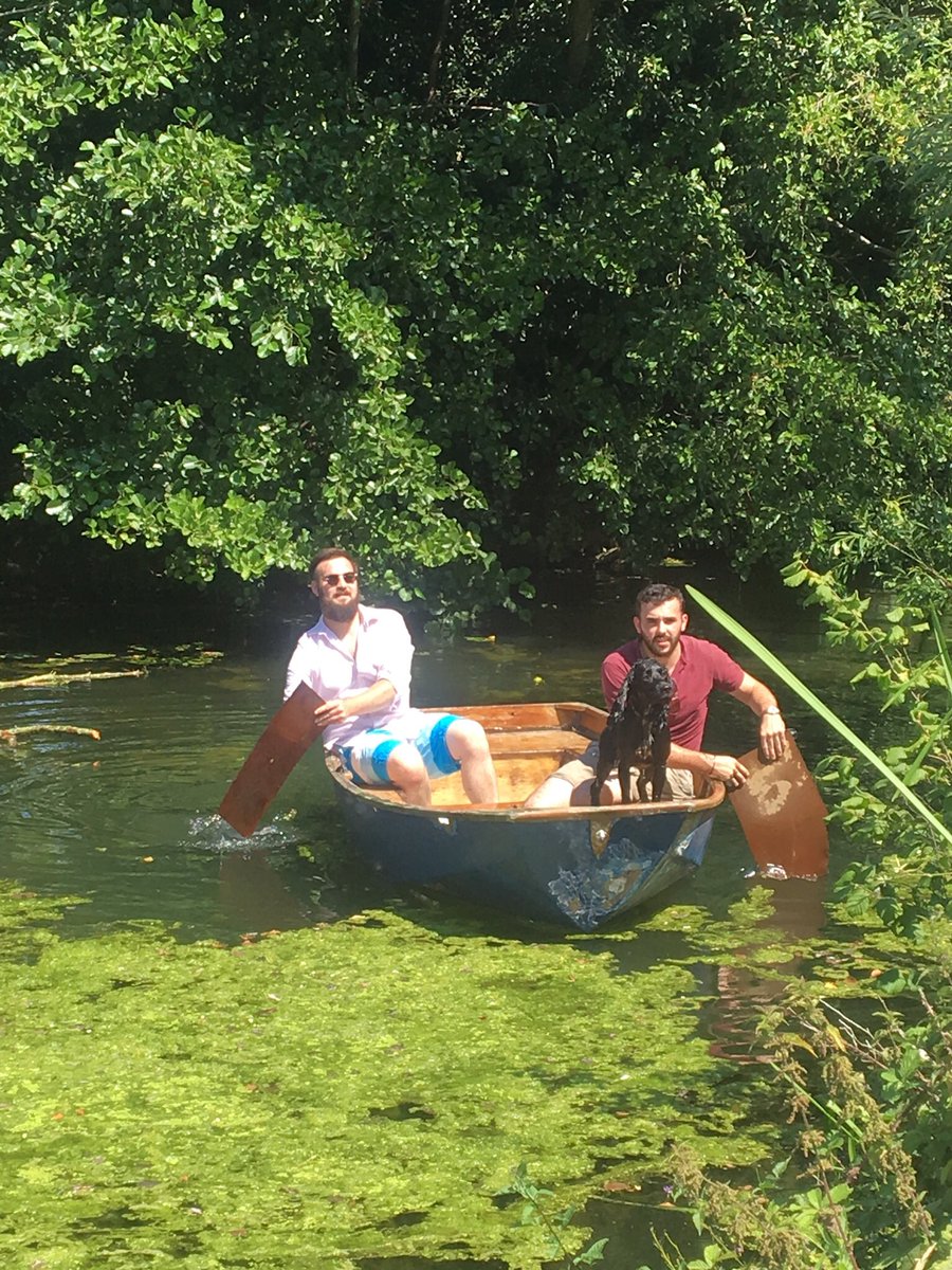 slwpurcell's tweet image. What a weekend 👌🏼✌🏼#frinton #riverbrett #cocktailmaking #besties