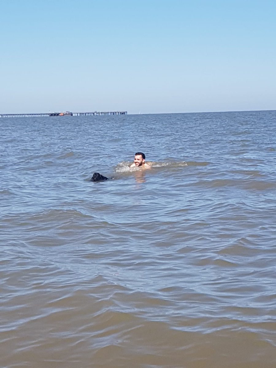 slwpurcell's tweet image. What a weekend 👌🏼✌🏼#frinton #riverbrett #cocktailmaking #besties