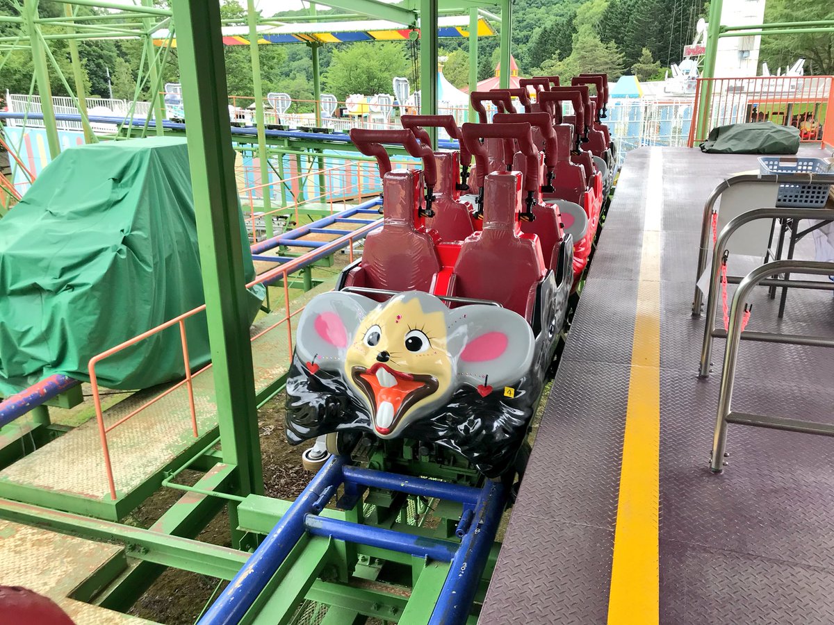 一台ずつネズミさんの表情が違う！ 肩ハーネスだけど窮屈な感じし