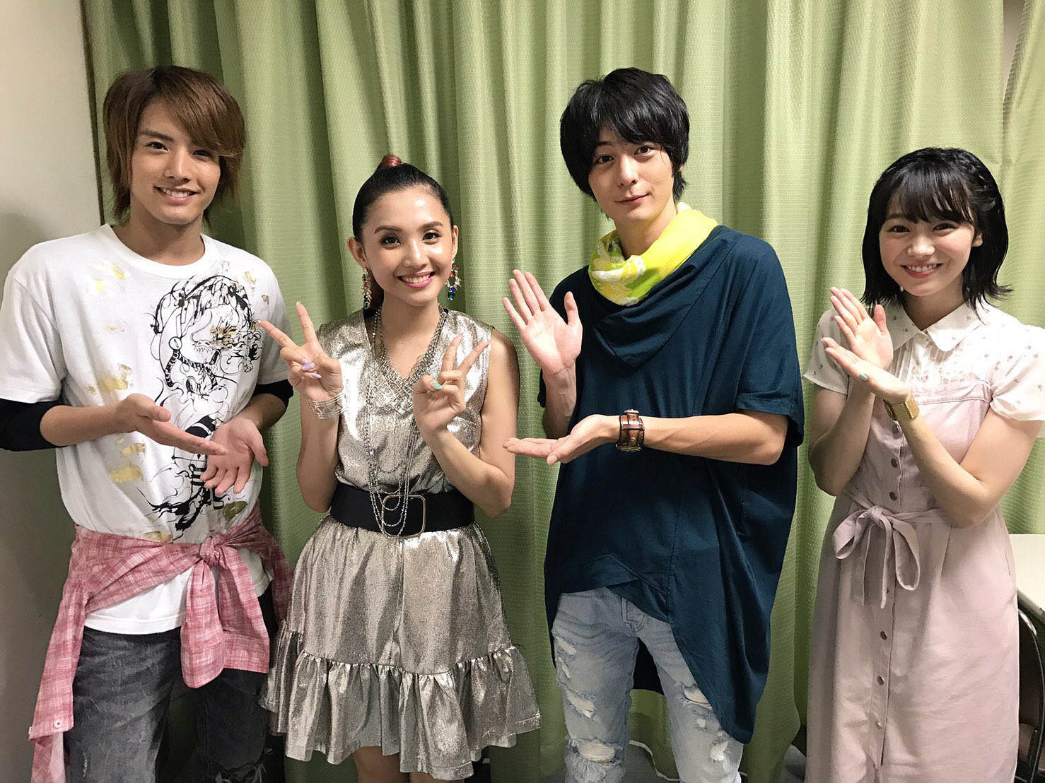 Twitter 上的 Beverly ビバリー きょうはありがとうございました イベント 楽しかったです そして 8月4日に 劇場版 仮面ライダービルド Be The One こうかい です げきじょうばんのしゅだいか Everlasting Sky もうたわせていただきました うれしい
