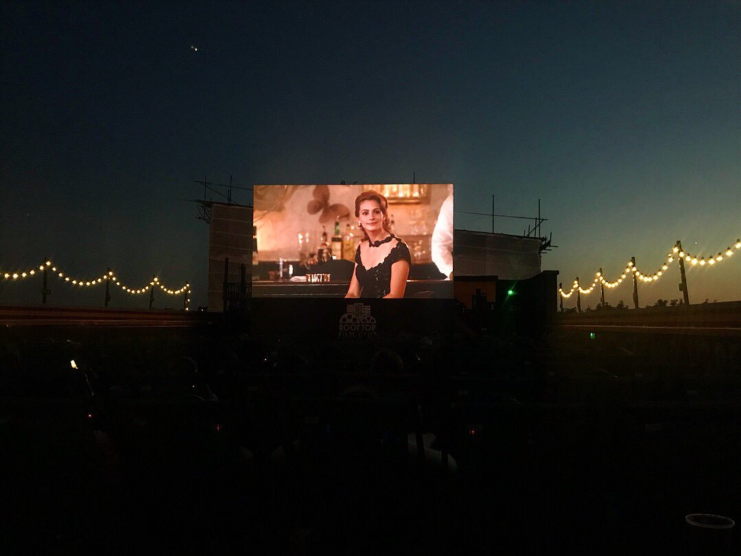 CharliOakley's tweet photo. Such a gorgeous evening @rooftopfilmclub watching Pretty Woman. Thank you @andrewbateup for being my date ❤️🍿🎥 #bottomlesspopcorn https://t.co/rWPhbKycAM