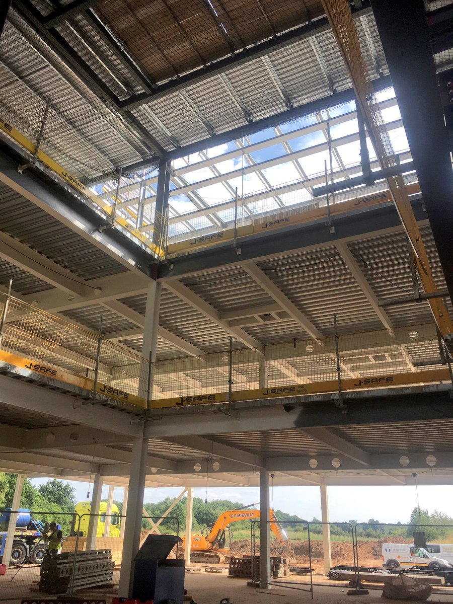 IMProps's tweet photo. A great start to the week with a tour of the IM HQ lead by our #projectdelivery team &amp; @BAMConstructUK. So much work is going into every #detail of this build to create a truly inspiring place to work - roof terraces, 7 metre AV screens &amp; much more!  #IMDelivery #onsite https://t.co/XmYnQwI1BV