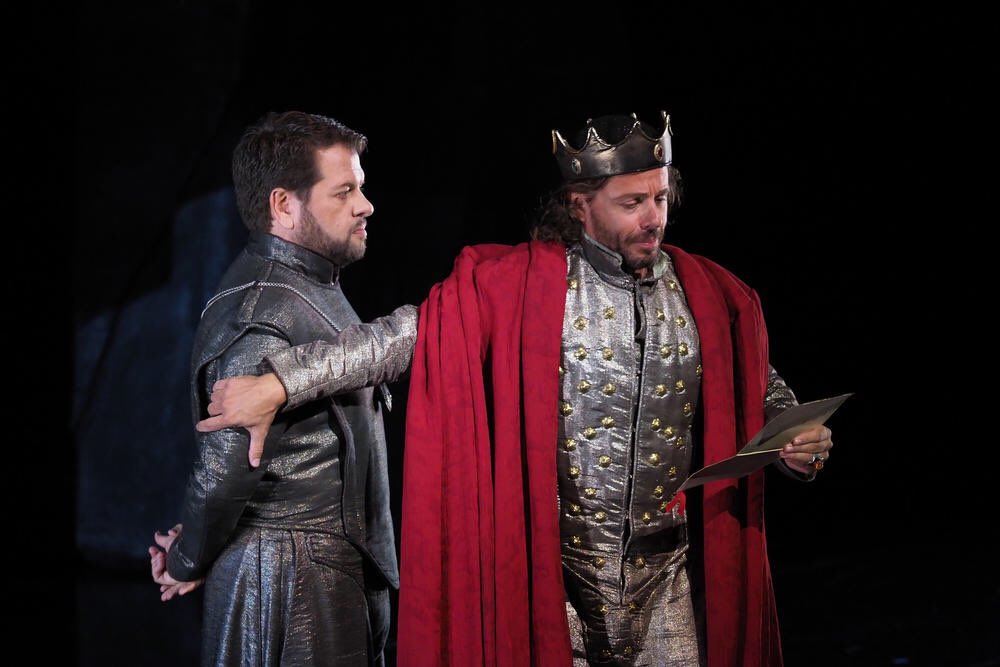 luiscalduch's tweet photo. 🇪🇸 LA FAVORITE #Barcelone Timide flamme #Donizetti @Liceu_cat #PatrickSummers #ClémentineMargaine @barcellonadani @evemaudhubeaux @Spikelmyers #StephenCostello #MarkusWerba @OlivieriBariton @ScheppelmannCh #ópera #Barcelona #Catalunya @Forumopera ➡️ https://t.co/yCJbfOaqn9 https://t.co/KmyZJrdYAW