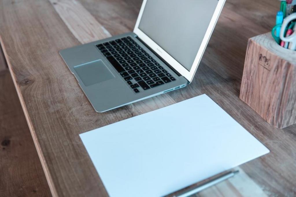 tempng's tweet photo. How to Stand Out With an #ApplicationForm - Great #CareerInsights from @GraemeJordanCV https://t.co/4qnPh5PkKT via @Social_Hire https://t.co/e5Whl9DnxZ