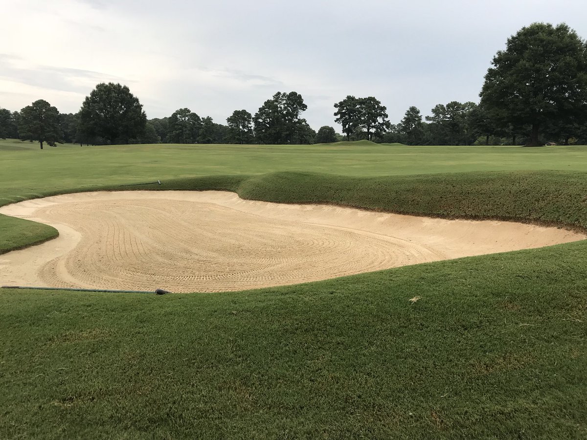 IHCCGreenkeeper's tweet photo. Busy menu of activities for #MaintenanceMonday. Using the @1stproducts UA-60 AERA-vator in high traffic areas, spinning bunker floors, PRR Preventive on greens, &amp; more. #CGCturf https://t.co/sSvAImVWD5