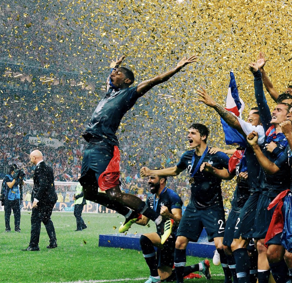 Footballtweet's tweet photo. What. A. Photo. 🇫🇷📸 https://t.co/DYyg5eqBZ2