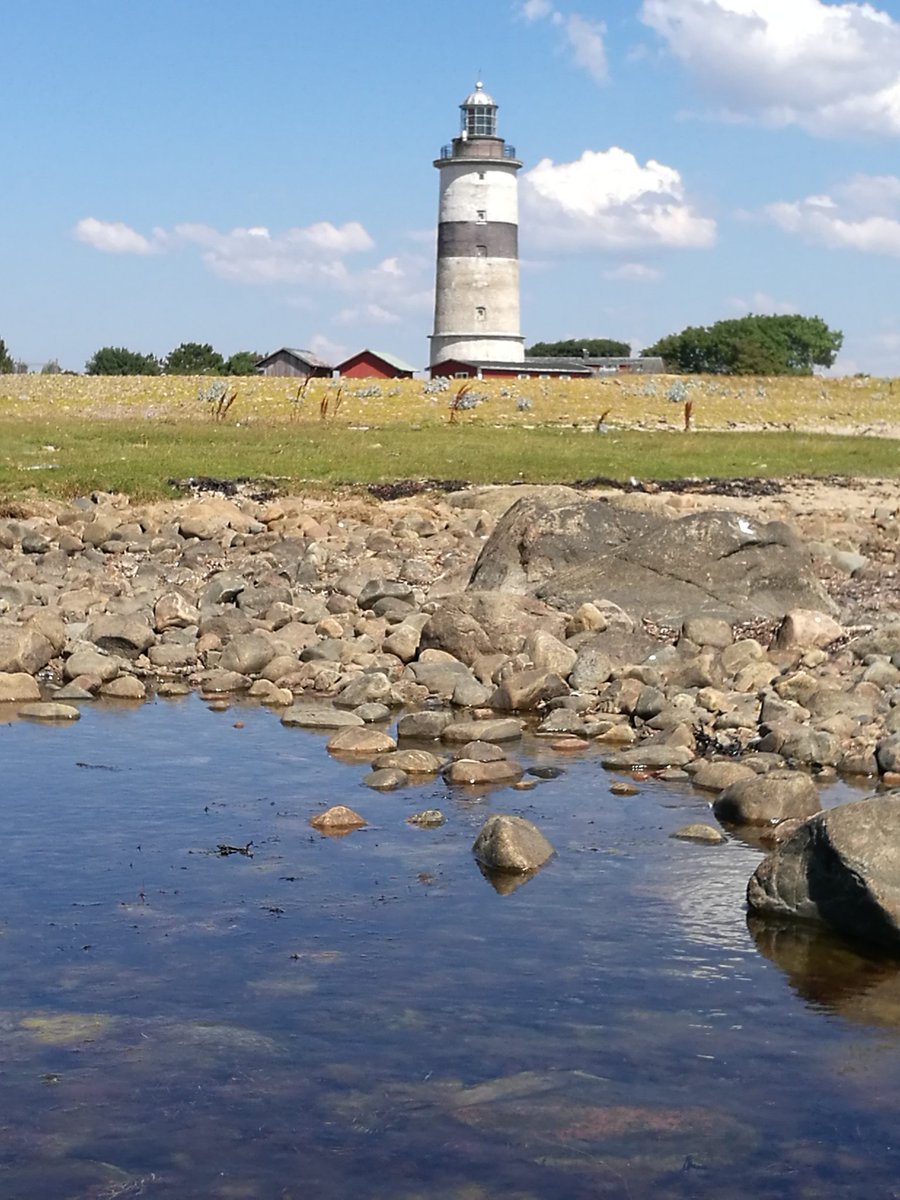 175-years party (open lighthouse)
coming up on Saturday for old #lighthouse friend <a href="/TngeFyr/">Morups Tånge fyr</a> 
Go visit! And do follow!

Swedish #maritimehistory at its best