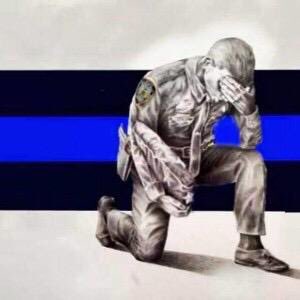 ChiefGaryMac's tweet photo. Only our our patches are different but our mission is the same making our communities safer. We all must remember the men and women going out daily to protect us from harm.  @WeymouthPD officer Chesna made the ultimate sacrifice https://t.co/Hm4K9n3HAH