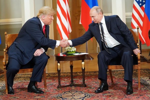 OliverMcGee's tweet photo. Retweet if you agree with @POTUS @realDonaldTrump that @BarackObama failed to stop Russia’s hacking, because #Obama “thought that @HillaryClinton was going to win the 2016 election.”

#MAGA #KeepAmericaGreat #Trump @WhiteHouse 🇺🇸! https://t.co/G22Gtivmp9