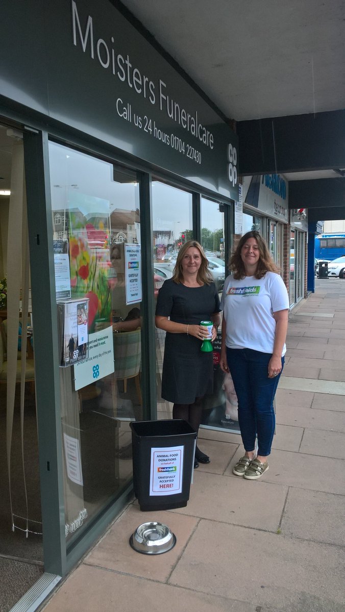 AlexCoop9's tweet photo. Moisters Churchtown Co-op Funeralcare have started a donation drop off point for any unwanted dogfood/catfood or any unwanted blankets to help local cause Freshfields Animal Rescue. @CoopFuneralcare https://t.co/nu7gDYGVZF