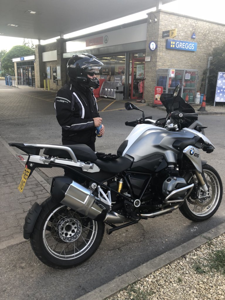 Awesome ride out at the weekend, even though it was a bit to hot in the gear! #gs1200 #bmwgs1200 #motorbike #summer #moretoninmarsh @BMWMotorrad