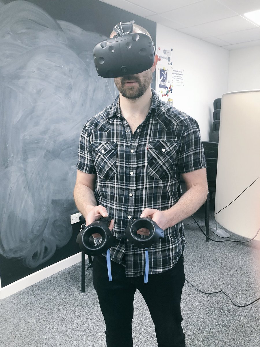 VR Ready Steady Go.....
Final Focus Group today with Dementia Advisors and Link Workers #weloveVR 💛 “it’s just cool” 😎 “brings conversations to life” 🧔👵🏻
