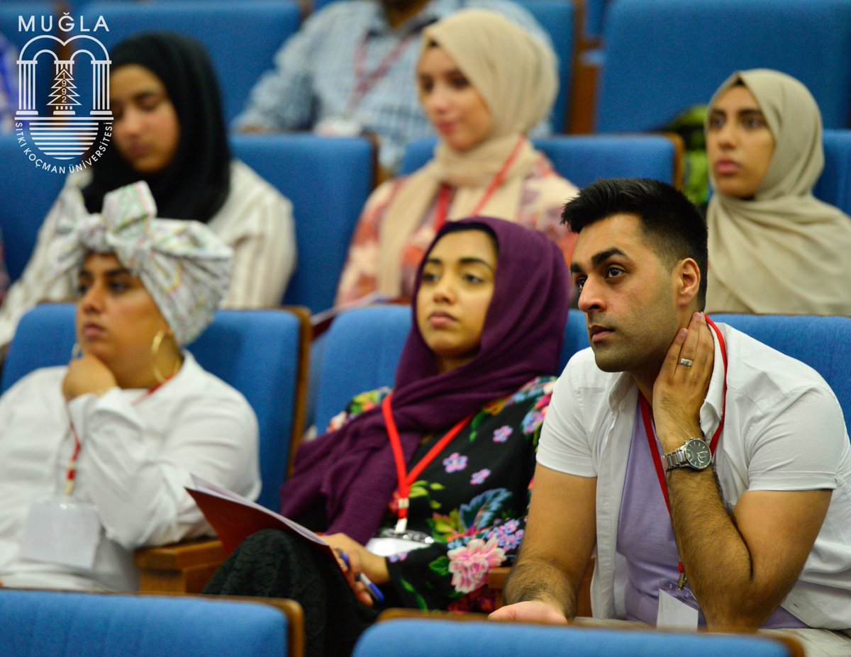 muglaedutr's tweet photo. MSKÜ ile Coventry Üniversitesi işbirliği ile düzenlenen 6.Küresel Barış Çalıştayı başladı.20 ülkeden katılımcıların yer aldığı çalıştayın konu başlıkları barış inşası,dönüştürücü arabuluculuk,uluslararası göç.
@CTPSR_Coventry @AlpOzerdem @LauraEPayne @tomfisher123 @FusunOzerdem https://t.co/3RiTfW8Wh9
