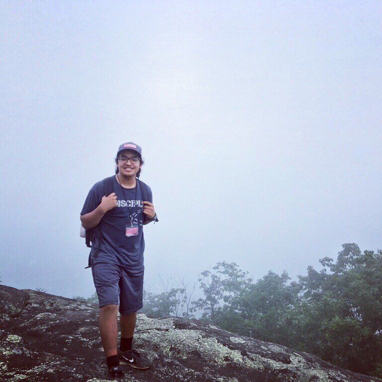 BaSalazar78's tweet photo. Moncho Villegas sent me a few pictures from training camp but this one is by far my favorite! He’s on top of the mountain! He’s growing in his relationship with the Lord! He’s of fire! #monchosmisson #theworldrace #gapyear2018 #squadQ #teamred https://t.co/pO8BNE6XZA https://t.co/B2hsDZytKA