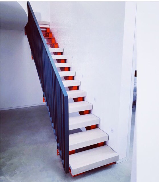 InglisHall's tweet photo. Bleached oak treads hand made for this staircase in Brighton. #staircase #bespokestaircase #treads #oak #bleachedoak https://t.co/aFJbXTZCST