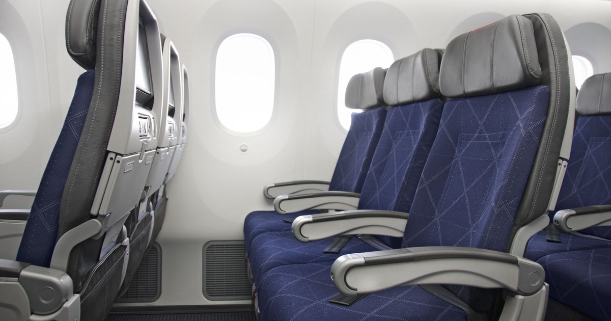 ToDoIndy's tweet image. Airline seat standards coming, as safety concerns, passenger complaints mount dlvr.it/QbjvK1