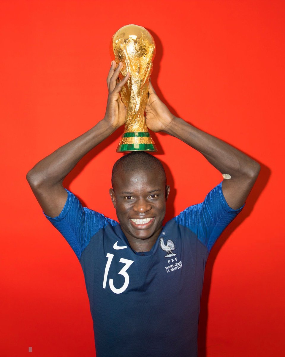 ActuFoot_'s tweet photo. 😄🏆 https://t.co/3osDz7Hw4y