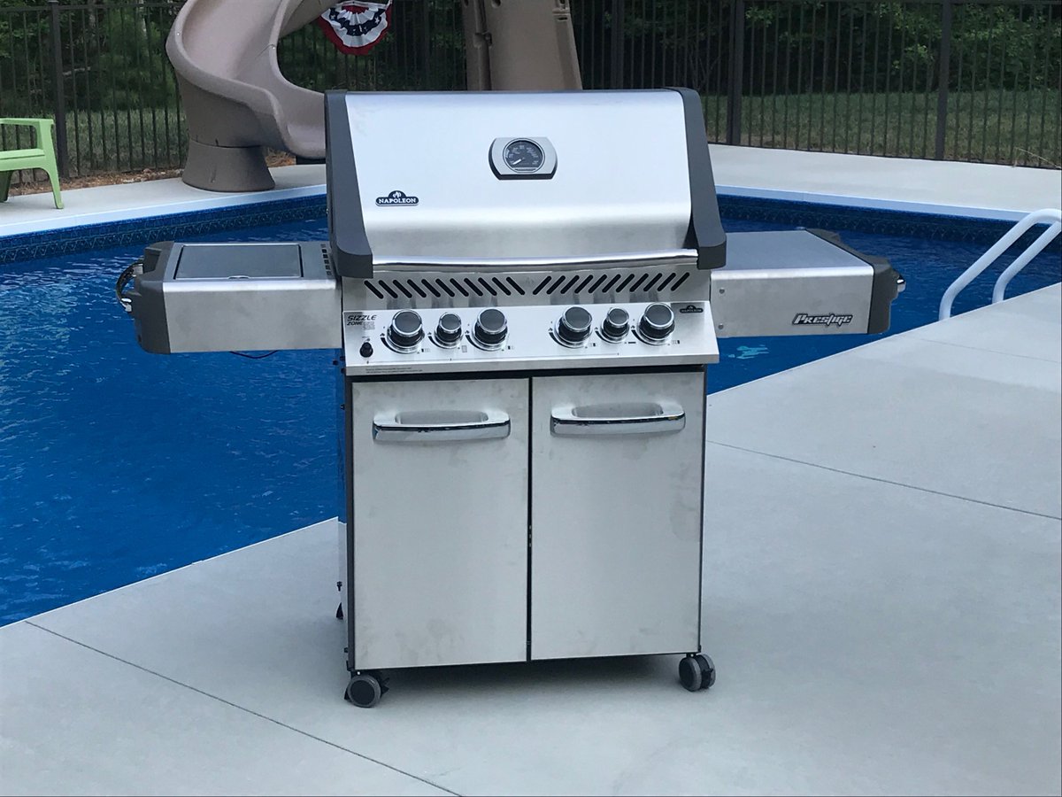 scentraloil's tweet photo. Local Napoleon grill addition from the 4th of July, Prestige Series. Fits perfectly for their outdoor setup! https://t.co/aEYAqdBm2z