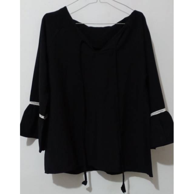 Saya menjual Baju blouse seharga Rp35.000. Dapatkan produk ini hanya di Shopee! shopee.co.id/anisarkp_/1323… #ShopeeID