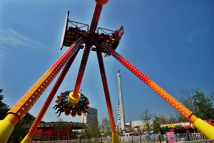 Visitors to <a href="/DreamlandMarg/">Dreamland Margate</a> have been treated to the launch of two new rides at the park. The Pendulum and Pinball X are action-packed additions, perfect for the summer holidays. Have you been recently?  ow.ly/2dYy30kSVnu  <a href="/kentlivenews/">KentLive</a> #margate #dreamland #thanet