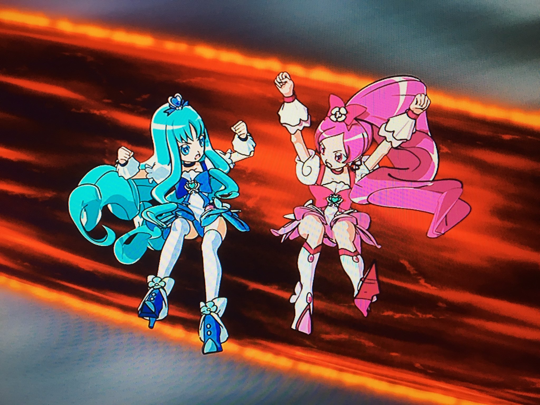 ハレカゼ こんなところでダブルおしりパンチしてるじゃんこれ W 映画だからできたのか 技名言わなければいいのか おしりなのにパンチ おしりパンチ ハートキャッチプリキュア T Co Slxbej0nou Twitter