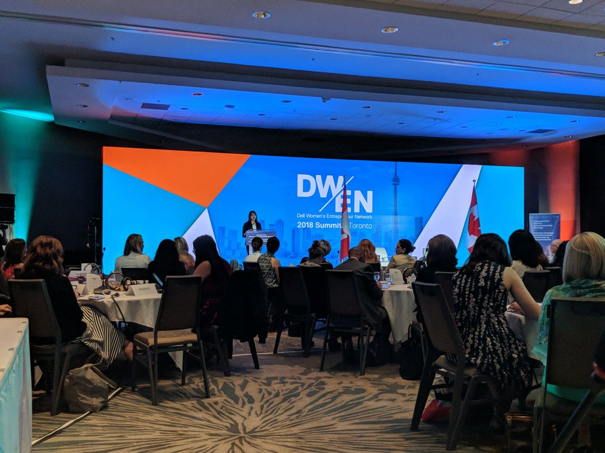 marthavanberkel's tweet photo. Proud to be a Canadian Entrepreneur at #Dwen18 @DellInnovators #Toronto and of @Canada investment in Women! #futureisgolden https://t.co/ebbkQKLxXR